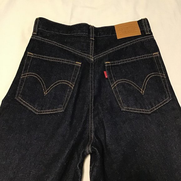 Levi's High Loose Ample Haut Jeans in Dark Blue Denim Wash - Picture 8 of 13